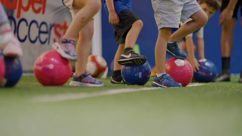 Soccer20Stars202-Minute20Video.00_00_26_03.Still010