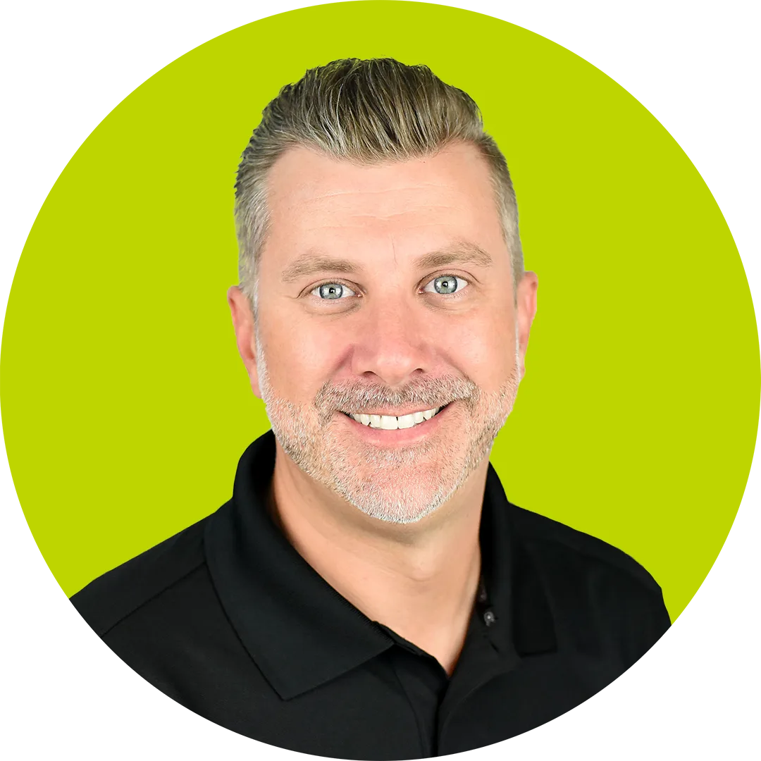 Scott-Fletcher_Headshot_GreenCircle_img