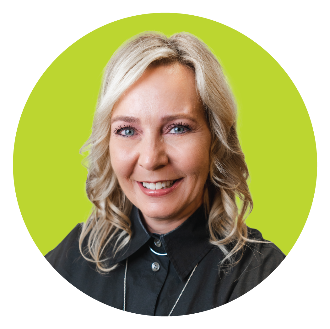 Teresa Wade-circle-green
