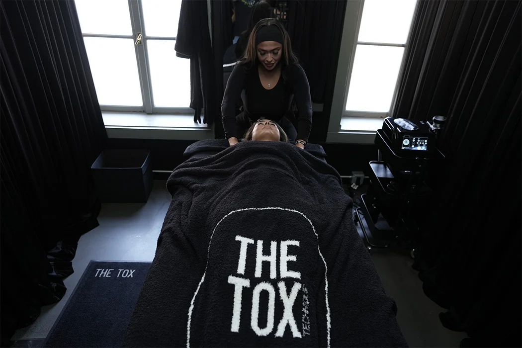 The-Tox-Image-Carousel